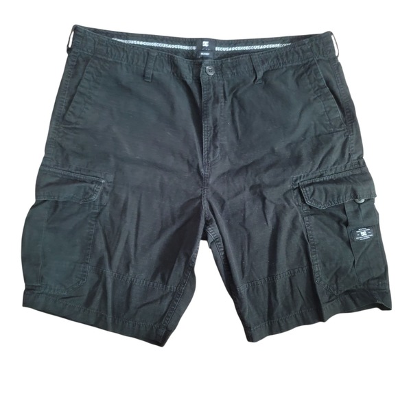 EUC DC CARGO Skate Shorts Men's Size 36 Black Skate Chino - Picture 1 of 8